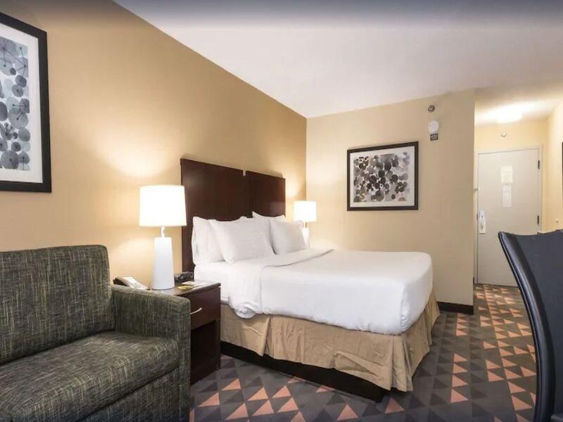 Holiday Inn Lumberton By Ihg Экстерьер фото