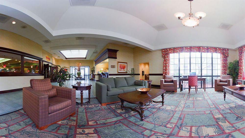 Holiday Inn Lumberton By Ihg Экстерьер фото