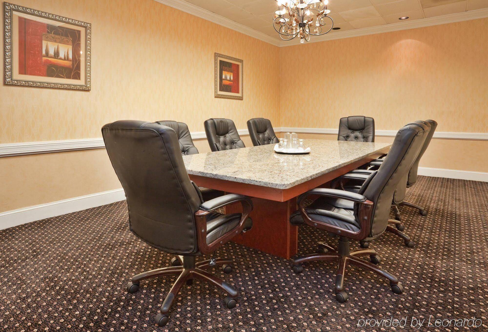 Holiday Inn Lumberton By Ihg Экстерьер фото